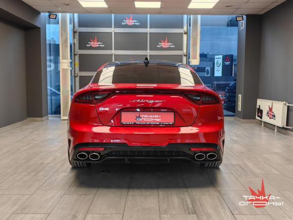 Kia Stinger I с пробегом 2018 года, цена 2 048 000 рублей, 125000 км, лифтбек, Автокод Объявления