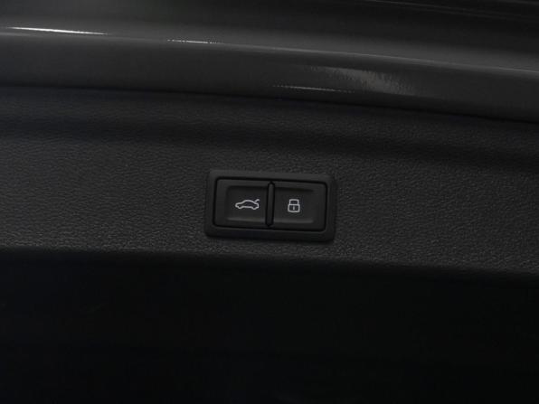 Audi Q3 II (F3) с пробегом 2026 года, цена 3 850 000 рублей, 50 км, внедорожник, Автокод Объявления
