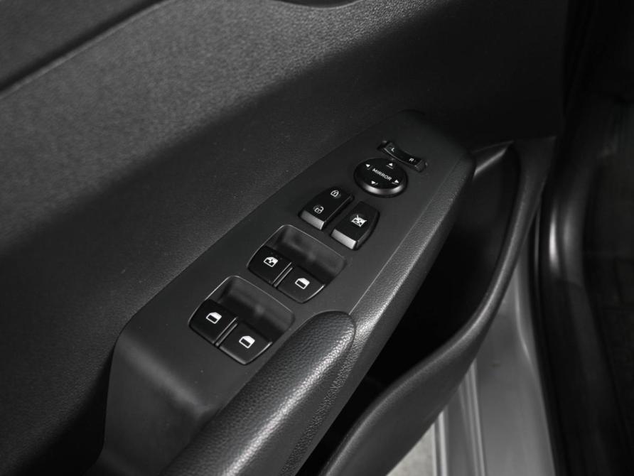 Hyundai Solaris II Рестайлинг Ростов-на-Дону  - изображение 17