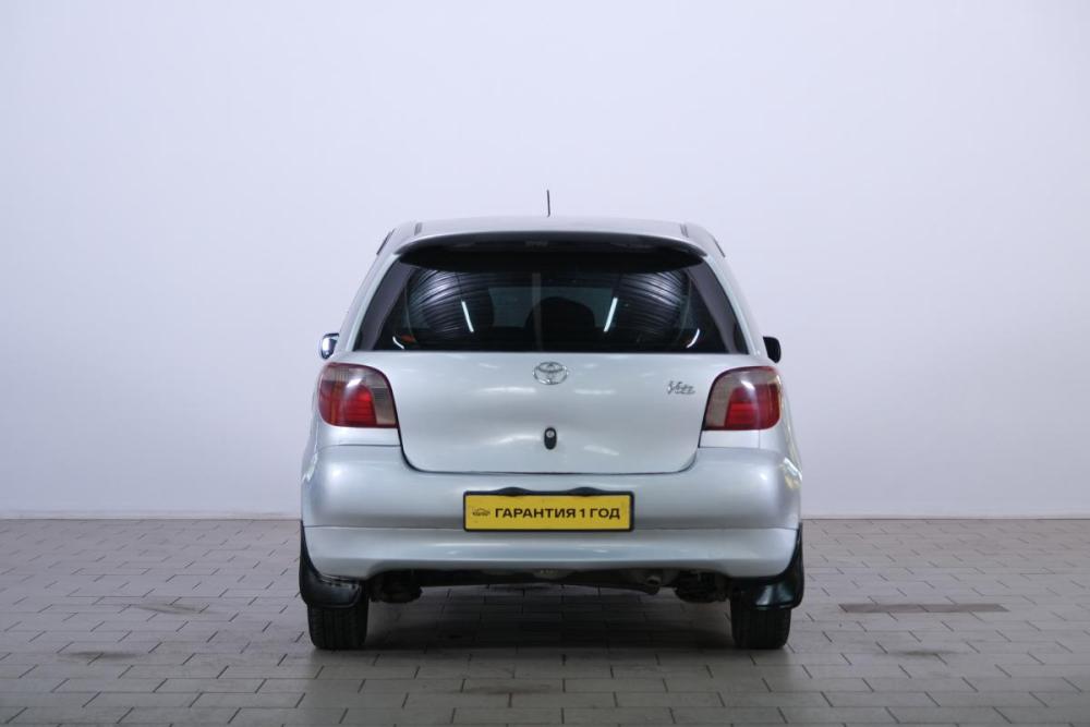 Toyota Vitz I (P10) Омск  - изображение 6