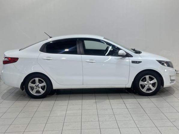 Kia Rio III с пробегом 2013 года, цена 775 000 рублей, 136179 км, седан, Автокод Объявления