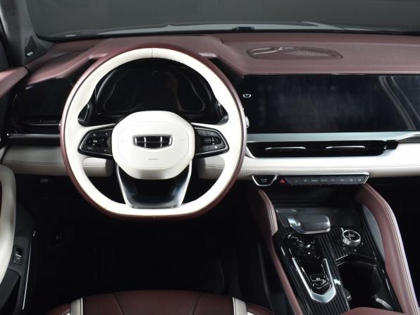 Geely Monjaro I с пробегом 2023 года, цена 3 284 995 рублей, 48698 км, внедорожник, Автокод Объявления
