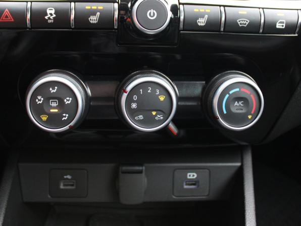 Lada (ВАЗ) Vesta I Рестайлинг (NG) с пробегом 2025 года, цена 1 709 000 рублей, 1718 км, седан, Автокод Объявления