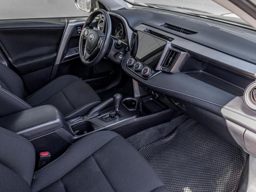 Toyota RAV4 IV (XA40) Рестайлинг Казань  - изображение 8