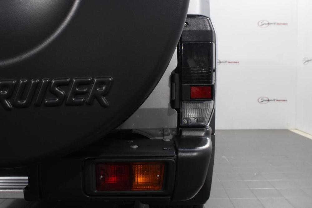 Toyota Land Cruiser 70 Series Рестайлинг 2 Владивосток  - изображение 9