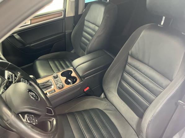 Volkswagen Touareg II с пробегом 2014 года, цена 2 299 900 рублей, 280500 км, внедорожник, Автокод Объявления