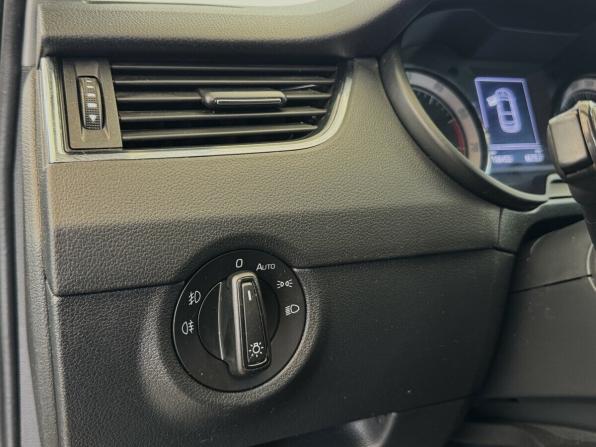 Skoda Octavia III (A7) Рестайлинг с пробегом 2019 года, цена 1 650 000 рублей, 198449 км, лифтбек, Автокод Объявления