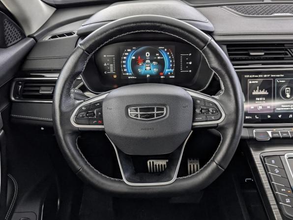Geely Atlas Pro с пробегом 2022 года, цена 1 800 000 рублей, 97461 км, внедорожник, Автокод Объявления