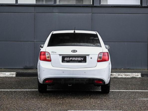 Kia Rio II Рестайлинг с пробегом 2009 года, цена 599 000 рублей, 236331 км, хэтчбек, Автокод Объявления
