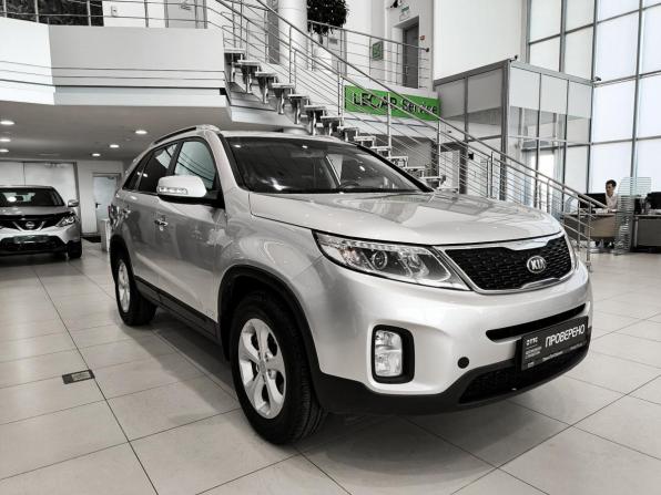 Kia Sorento II Рестайлинг с пробегом 2012 года, цена 1 350 000 рублей, 195479 км, внедорожник, Автокод Объявления