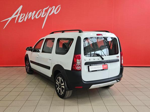 Lada (ВАЗ) Largus I Рестайлинг с пробегом 2021 года, цена 1 440 000 рублей, 110000 км, универсал, Автокод Объявления