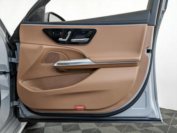 Mercedes-Benz E-Класс VI (W214 S214) с пробегом 2024 года, цена 6 990 500 рублей, 17991 км, седан, Автокод Объявления