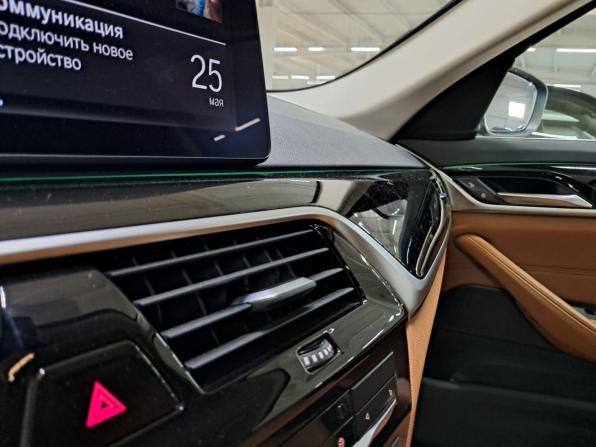 BMW 5 серии VII (G30/G31/G38) Рестайлинг с пробегом 2021 года, цена 5 200 000 рублей, 54997 км, седан, Автокод Объявления