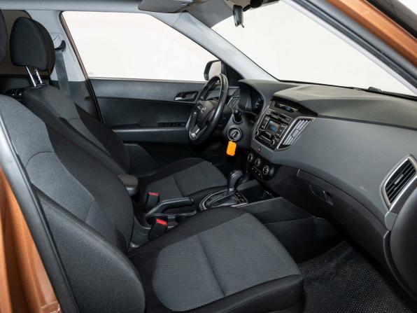 Hyundai Creta I с пробегом 2018 года, цена 1 644 000 рублей, 134356 км, внедорожник, Автокод Объявления