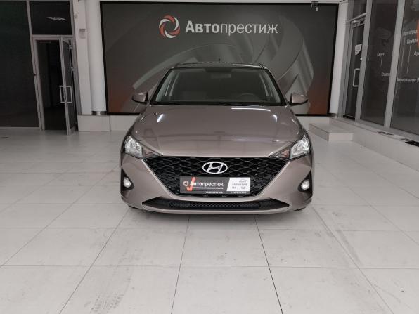 Hyundai Solaris II Рестайлинг с пробегом 2021 года, цена 1 949 000 рублей, 73895 км, седан, Автокод Объявления