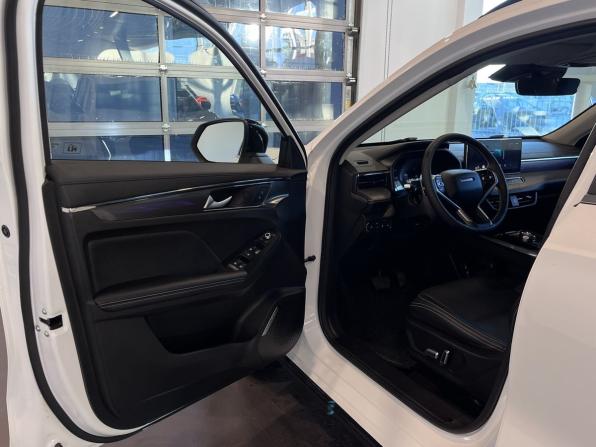 Haval Jolion I Рестайлинг с пробегом 2025 года, цена 2 200 000 рублей, 9650 км, внедорожник, Автокод Объявления