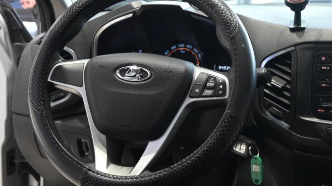 Lada (ВАЗ) XRAY I с пробегом 2019 года, цена 780 000 рублей, 94930 км, хэтчбек, Автокод Объявления
