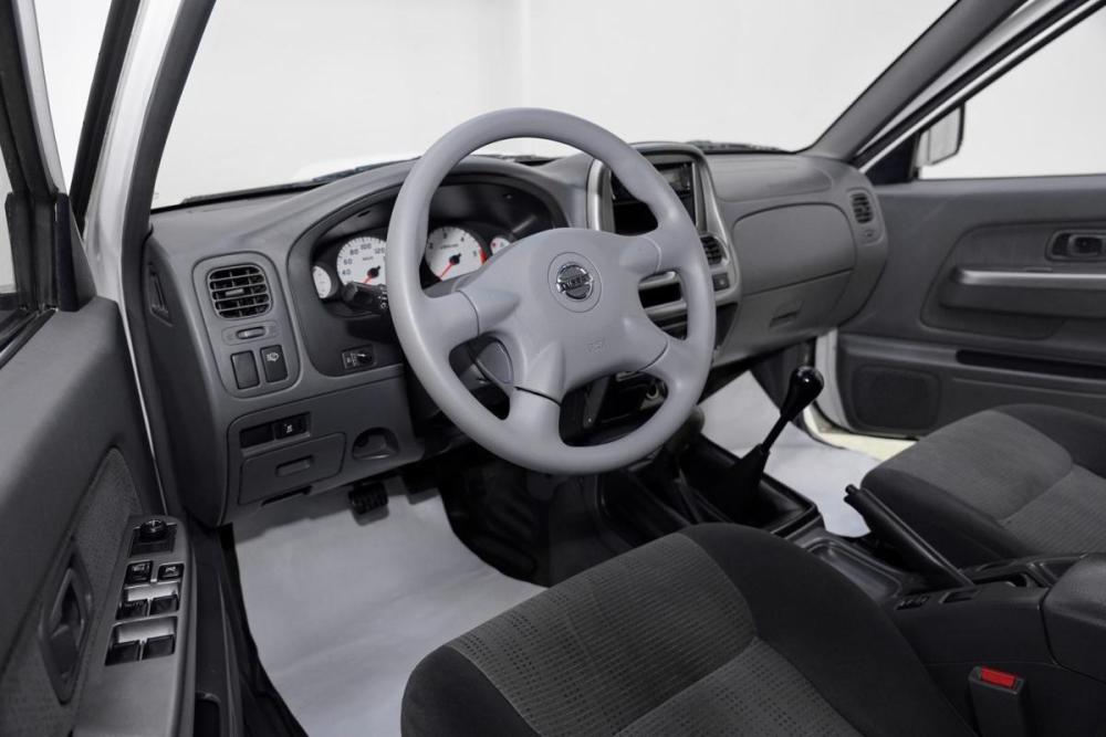 Nissan NP300 Москва  - изображение 7