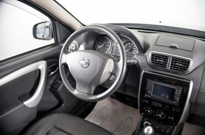 Nissan Terrano III (D10) с пробегом 2014 года, цена 1 429 000 рублей, 63000 км, внедорожник, Автокод Объявления
