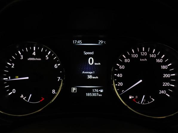 Nissan Qashqai II с пробегом 2017 года, цена 1 279 000 рублей, 185300 км, внедорожник, Автокод Объявления