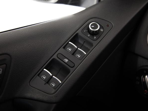 Volkswagen Tiguan I Рестайлинг с пробегом 2013 года, цена 1 299 000 рублей, 138040 км, внедорожник, Автокод Объявления
