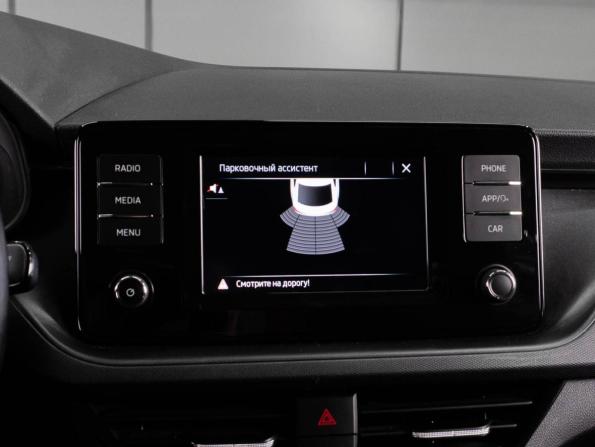 Skoda Rapid II с пробегом 2021 года, цена 1 665 000 рублей, 46691 км, лифтбек, Автокод Объявления