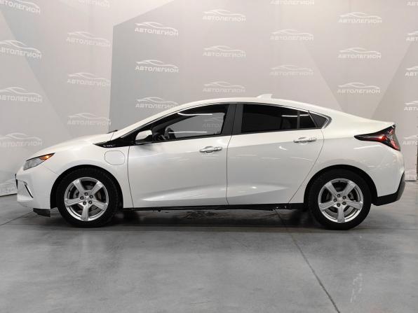 Chevrolet Volt II с пробегом 2016 года, цена 1 850 000 рублей, 129500 км, хэтчбек, Автокод Объявления