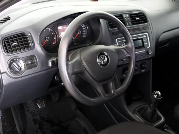 Volkswagen Polo V Рестайлинг с пробегом 2017 года, цена 1 120 000 рублей, 93936 км, седан, Автокод Объявления