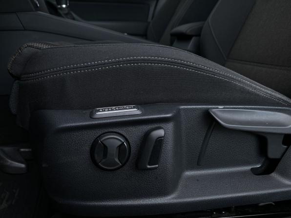 Volkswagen Passat B8 с пробегом 2018 года, цена 1 899 000 рублей, 227400 км, универсал, Автокод Объявления