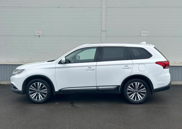 Mitsubishi Outlander III Рестайлинг 3 с пробегом 2019 года, цена 2 350 000 рублей, 105104 км, внедорожник, Автокод Объявления