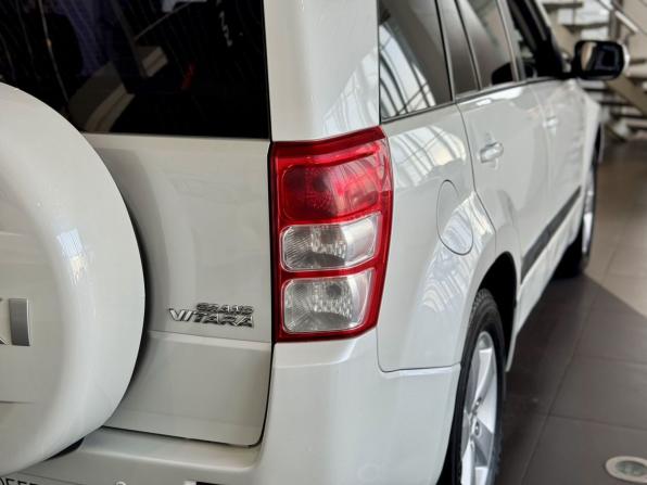 Suzuki Grand Vitara II Рестайлинг с пробегом 2011 года, цена 1 065 000 рублей, 213000 км, внедорожник, Автокод Объявления