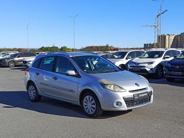 Renault Clio III Рестайлинг с пробегом 2010 года, цена 427 000 рублей, 195598 км, универсал, Автокод Объявления