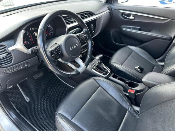Kia Rio IV Рестайлинг с пробегом 2021 года, цена 1 600 000 рублей, 111743 км, хэтчбек, Автокод Объявления