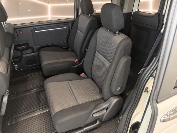 Honda Stepwgn V с пробегом 2016 года, цена 1 849 900 рублей, 145000 км, минивэн, Автокод Объявления