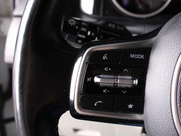 Kia Carnival IV с пробегом 2021 года, цена 3 270 000 рублей, 118546 км, минивэн, Автокод Объявления