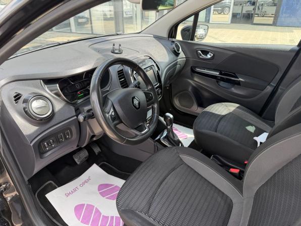 Renault Kaptur I с пробегом 2018 года, цена 1 340 000 рублей, 121700 км, внедорожник, Автокод Объявления