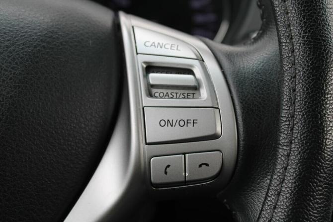 Nissan X-Trail III с пробегом 2015 года, цена 1 450 000 рублей, 175000 км, внедорожник, Автокод Объявления