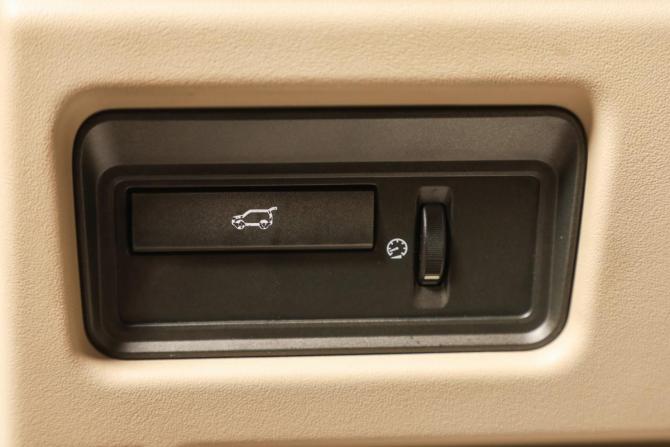 Land Rover Range Rover Evoque I с пробегом 2014 года, цена 2 099 000 рублей, 190000 км, внедорожник, Автокод Объявления