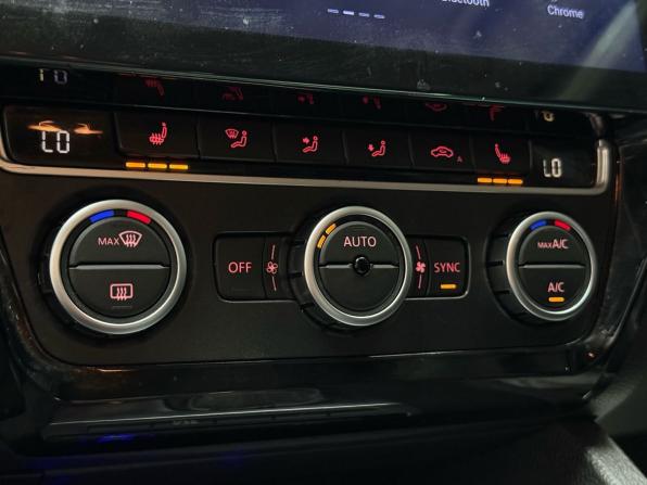 Volkswagen Jetta VI с пробегом 2012 года, цена 1 079 000 рублей, 222775 км, седан, Автокод Объявления