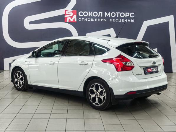 Ford Focus III с пробегом 2012 года, цена 849 900 рублей, 106000 км, хэтчбек, Автокод Объявления