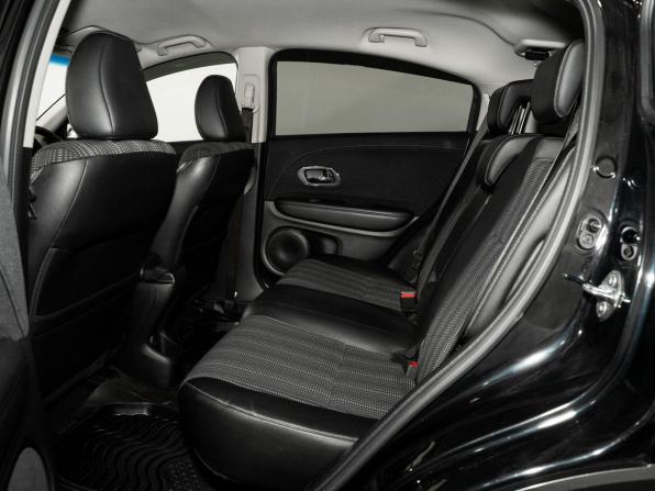 Honda Vezel I с пробегом 2014 года, цена 1 549 500 рублей, 125405 км, внедорожник, Автокод Объявления