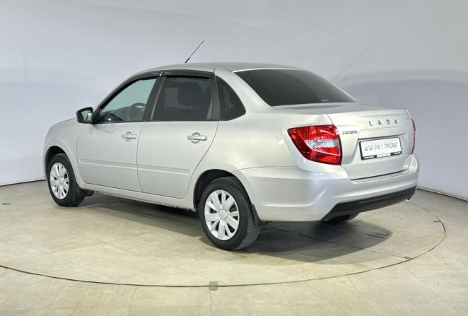 Lada (ВАЗ) Granta I Рестайлинг с пробегом 2022 года, цена 820 000 рублей, 38987 км, седан, Автокод Объявления