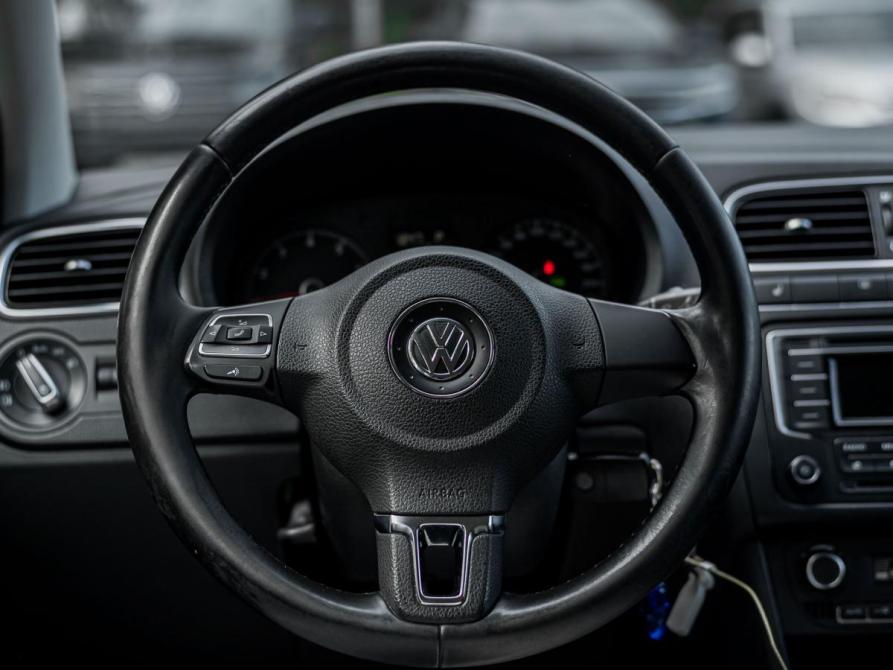 Volkswagen Polo V Санкт-Петербург  - изображение 6