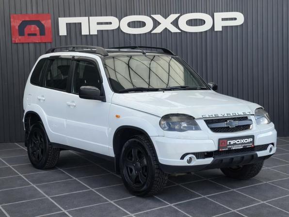 Chevrolet Niva I Рестайлинг с пробегом 2016 года, цена 687 000 рублей, 84171 км, внедорожник, Автокод Объявления