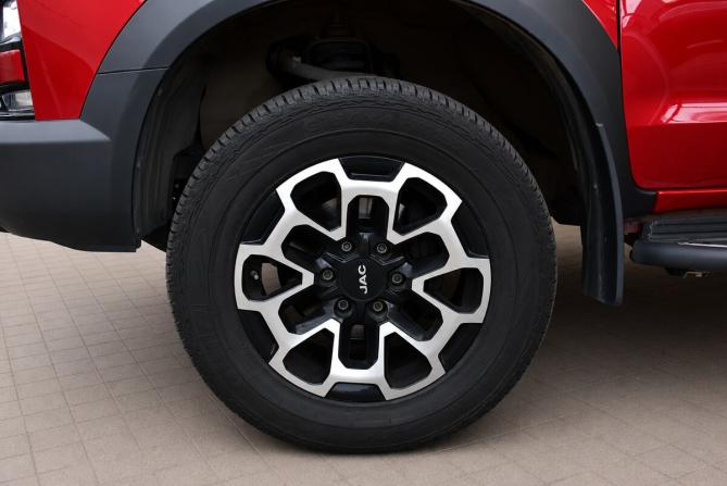 JAC T9 с пробегом 2024 года, цена 2 850 000 рублей, 24867 км, пикап, Автокод Объявления