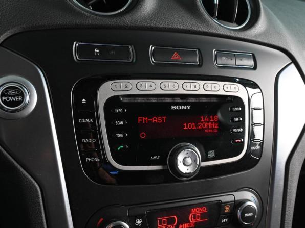 Ford Mondeo IV Рестайлинг с пробегом 2012 года, цена 1 049 000 рублей, 131983 км, седан, Автокод Объявления