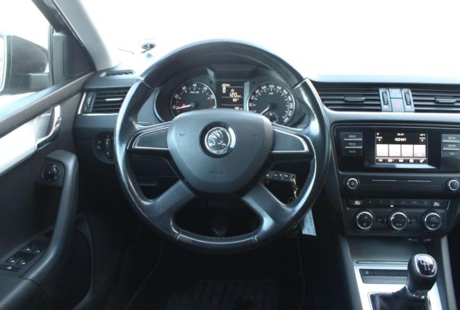 Skoda Octavia III (A7) с пробегом 2014 года, цена 1 280 000 рублей, 162035 км, лифтбек, Автокод Объявления