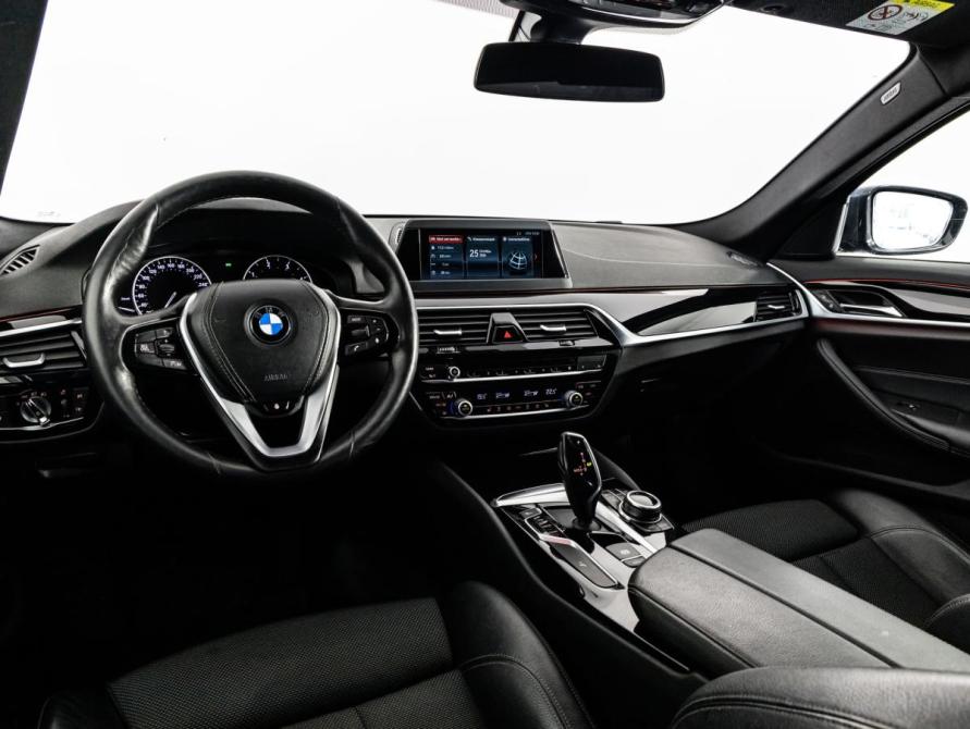 BMW 5 серии VII (G30/G31/G38) Санкт-Петербург  - изображение 16