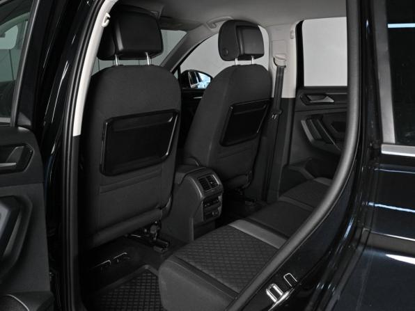 Volkswagen Tiguan II с пробегом 2017 года, цена 2 755 000 рублей, 172068 км, внедорожник, Автокод Объявления