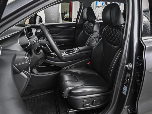 Hyundai Santa Fe IV Рестайлинг с пробегом 2021 года, цена 3 899 000 рублей, 73550 км, внедорожник, Автокод Объявления